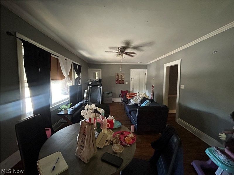 10518 Parkhurst Drive, Cleveland, OH 44111 Photo 16