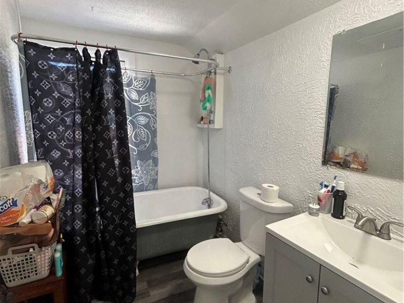 10518 Parkhurst Drive, Cleveland, OH 44111 Photo 27