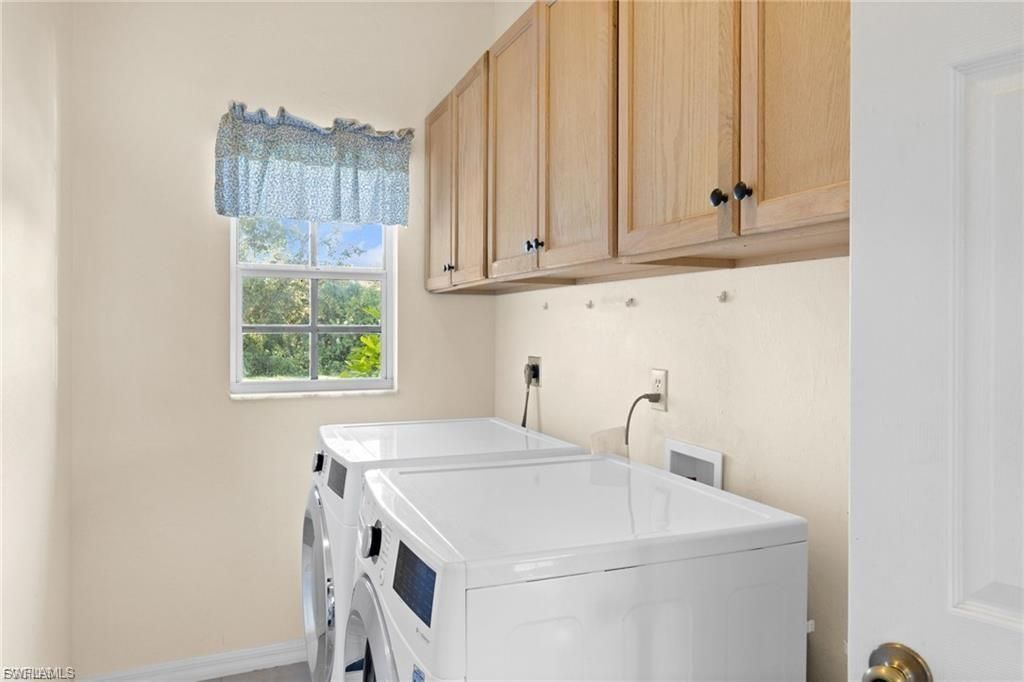 633 Charles Sise St E, Lehigh Acres, FL 33974 Photo