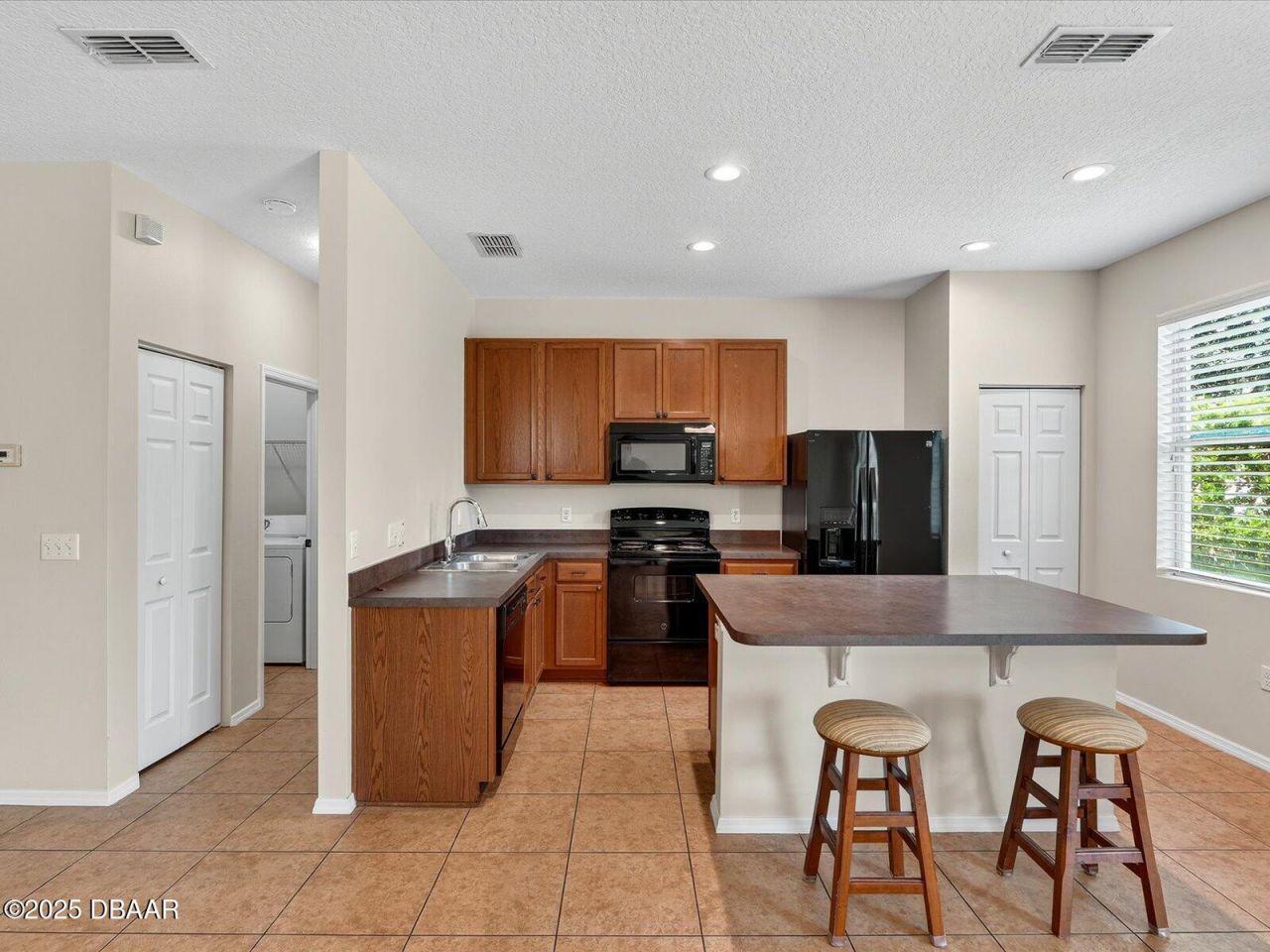 535 Aeolian Drive, New Smyrna Beach, FL 32168 Photo