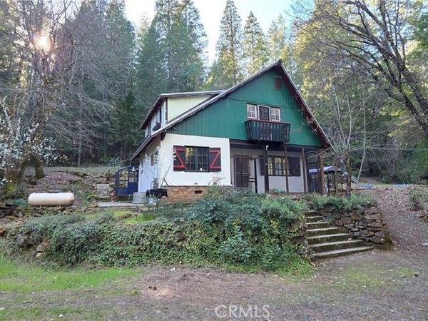 16478 New York House, Brownsville, CA 95919