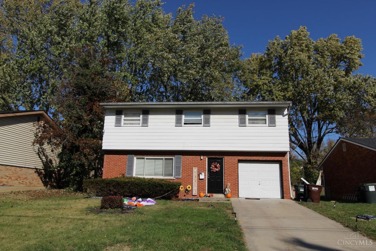 2930 Aries Court, Colerain Township, OH 45251 Main Photo