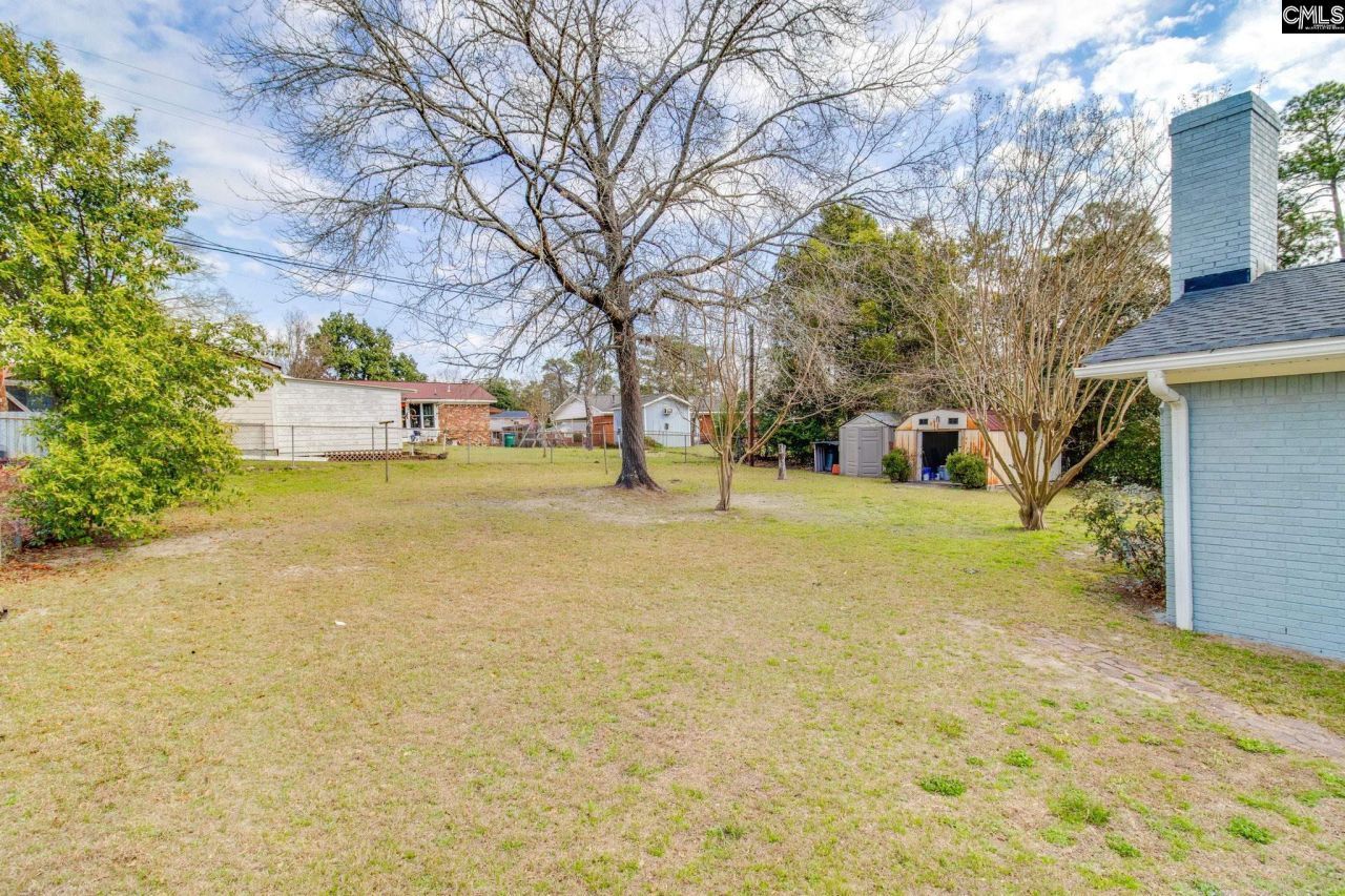 1919 Windsor Drive  Photo 26