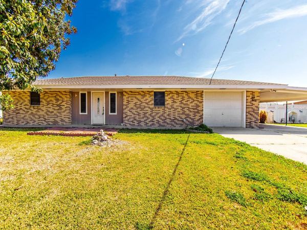 143 Josephine St, Larose, LA 70373
