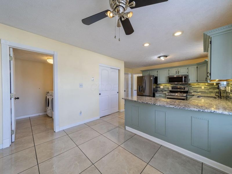 846 Executive Boulevard, Delaware, OH 43015 Photo 20