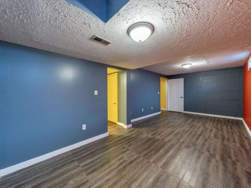 846 Executive Boulevard, Delaware, OH 43015 Photo 46