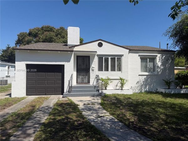 911 NW 45th St, Miami, FL 33127