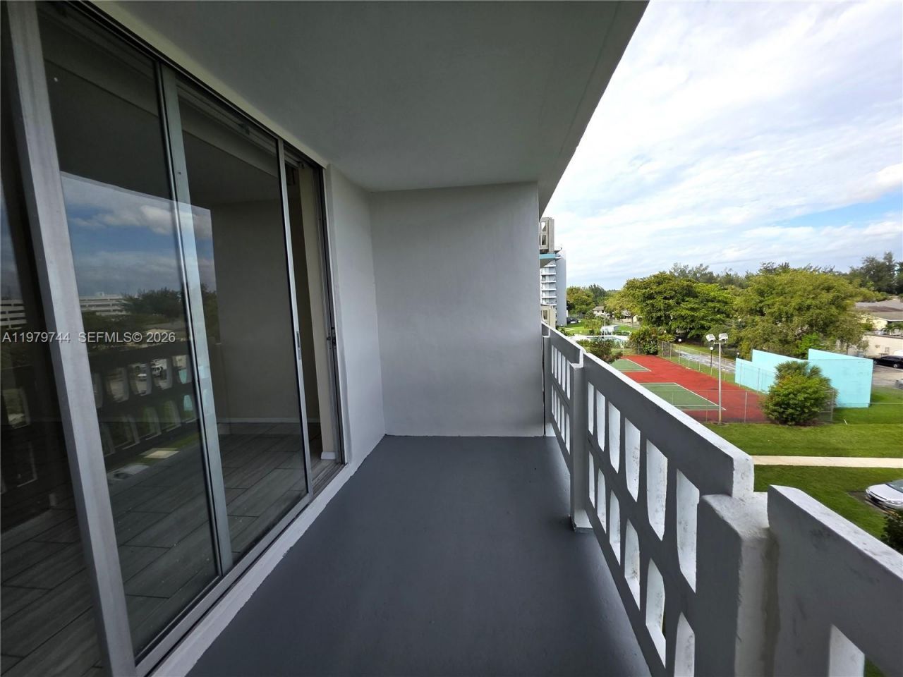 15600 NW 7th Ave , Unit 511, Miami, FL 33169 Photo