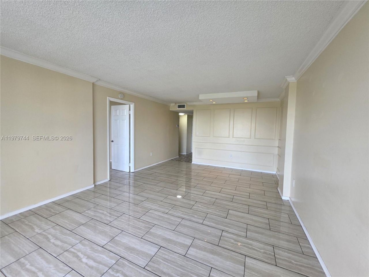 15600 NW 7th Ave , Unit 511, Miami, FL 33169 Photo