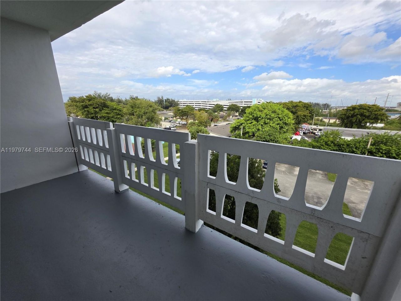 15600 NW 7th Ave , Unit 511, Miami, FL 33169 Photo