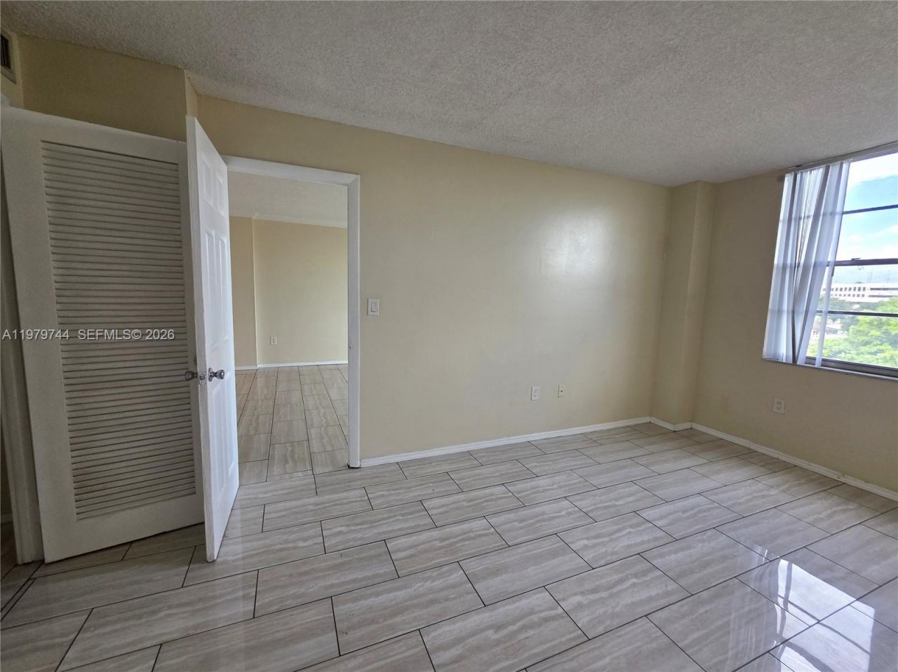 15600 NW 7th Ave , Unit 511, Miami, FL 33169 Photo
