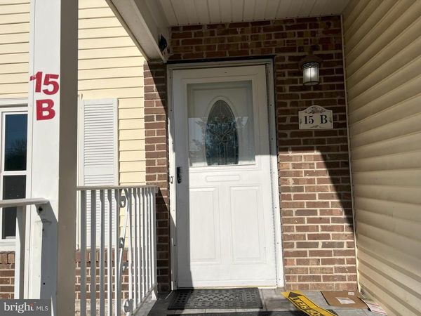 15 B DELAR PKWY, Unit 15B, FRANKLIN PARK, NJ 08823
