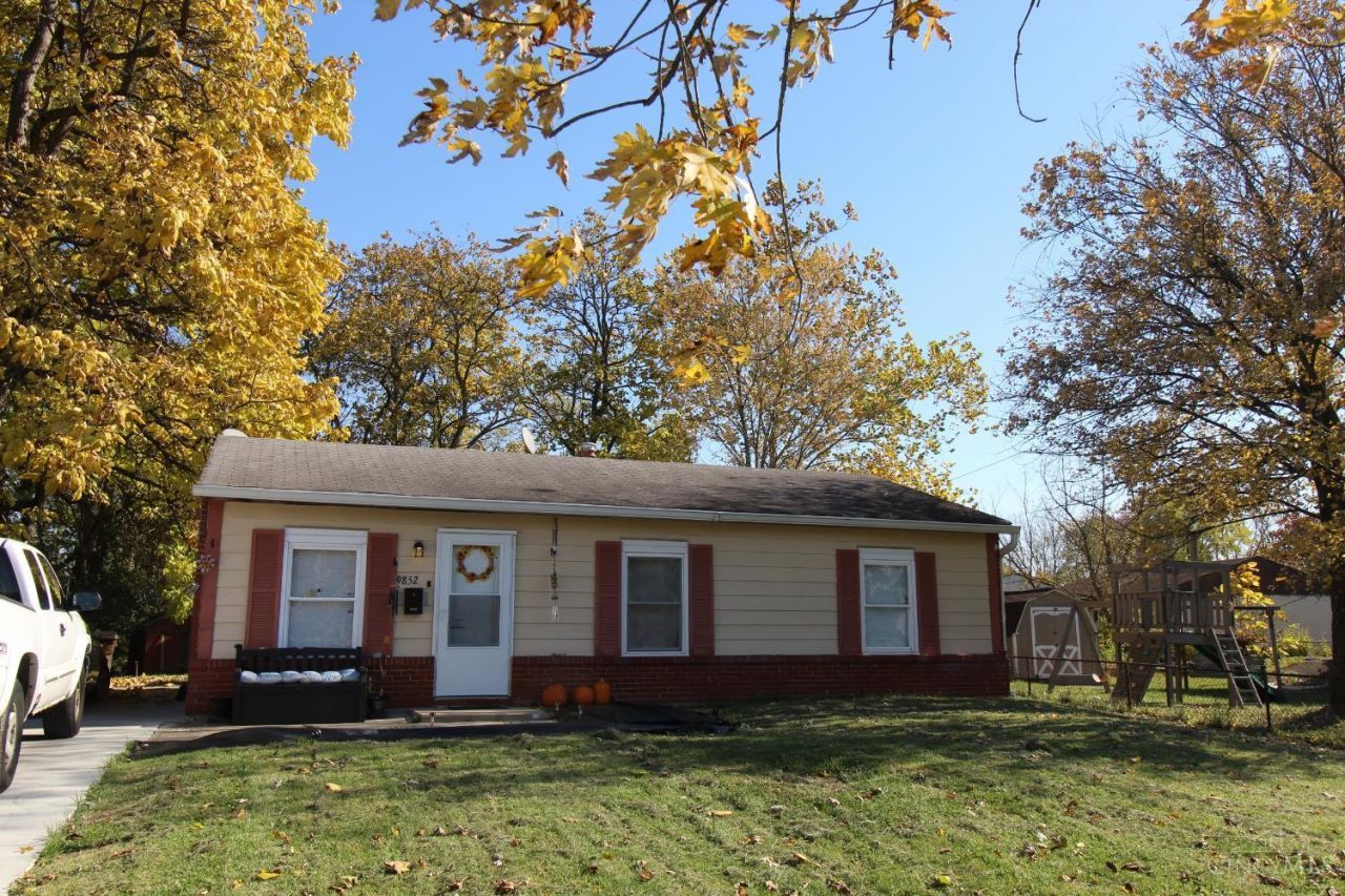 9852 Wiscasset, Colerain Township, OH 45251 Main Photo