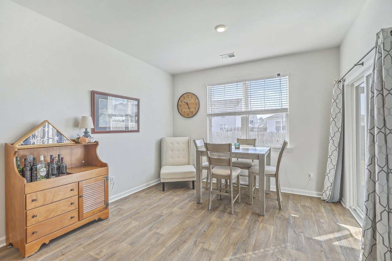 124 Lagoona Drive Photo 15