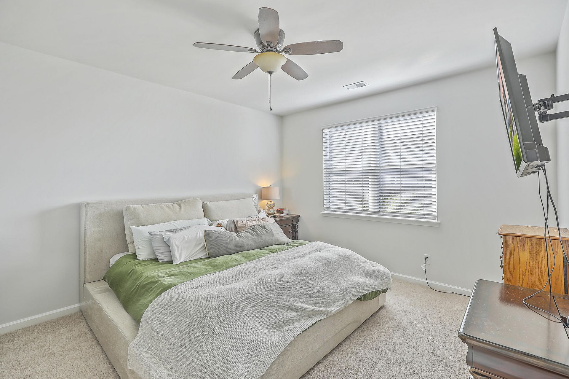 124 Lagoona Drive Photo 15