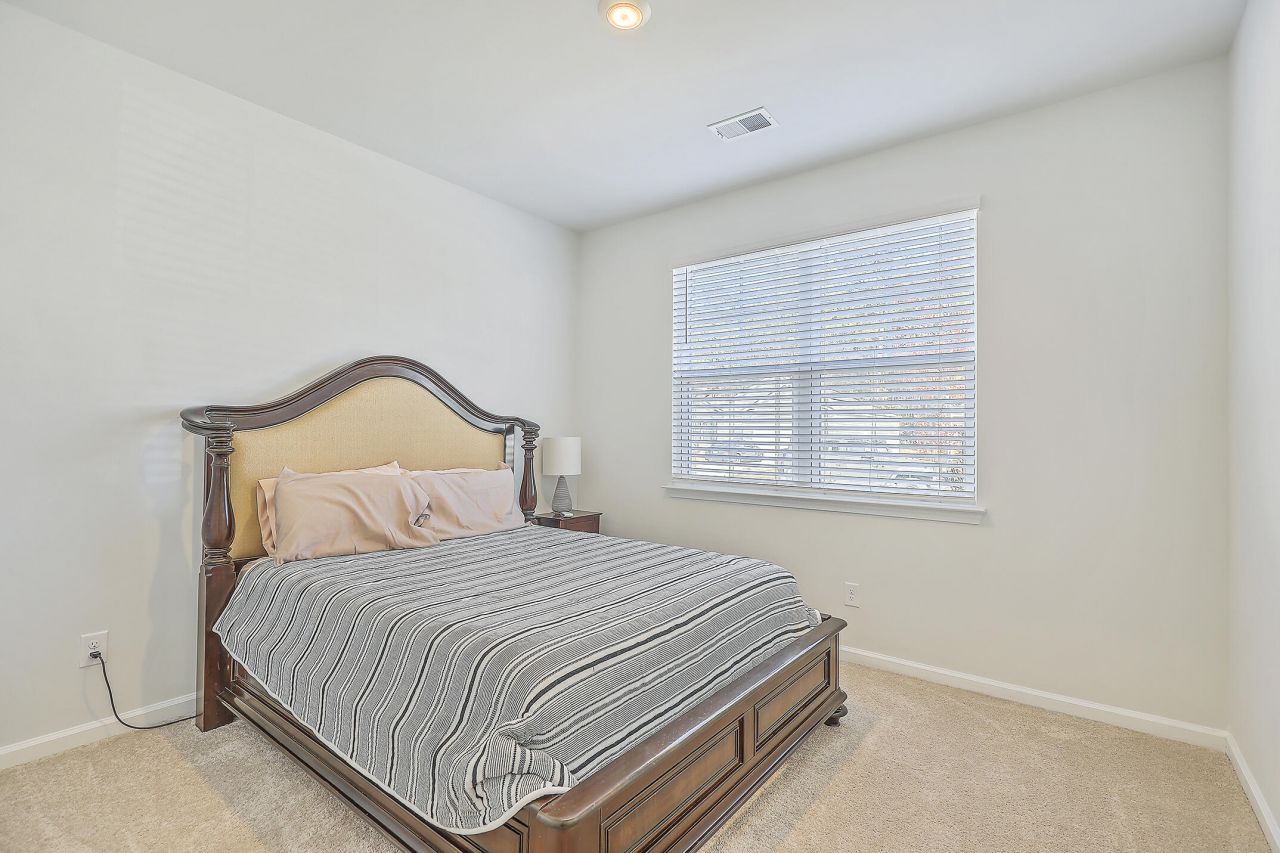 124 Lagoona Drive Photo 16