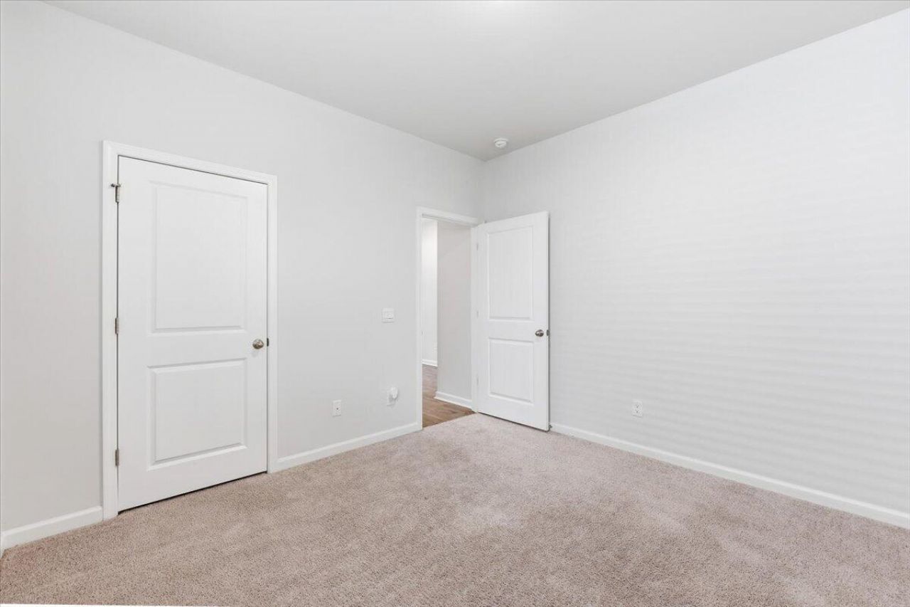 124 Lagoona Drive Photo 19