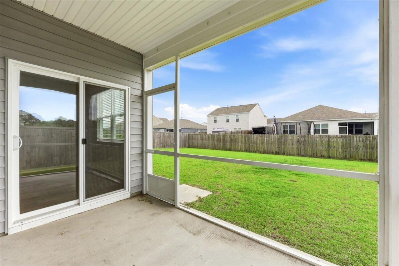 124 Lagoona Drive Photo 22