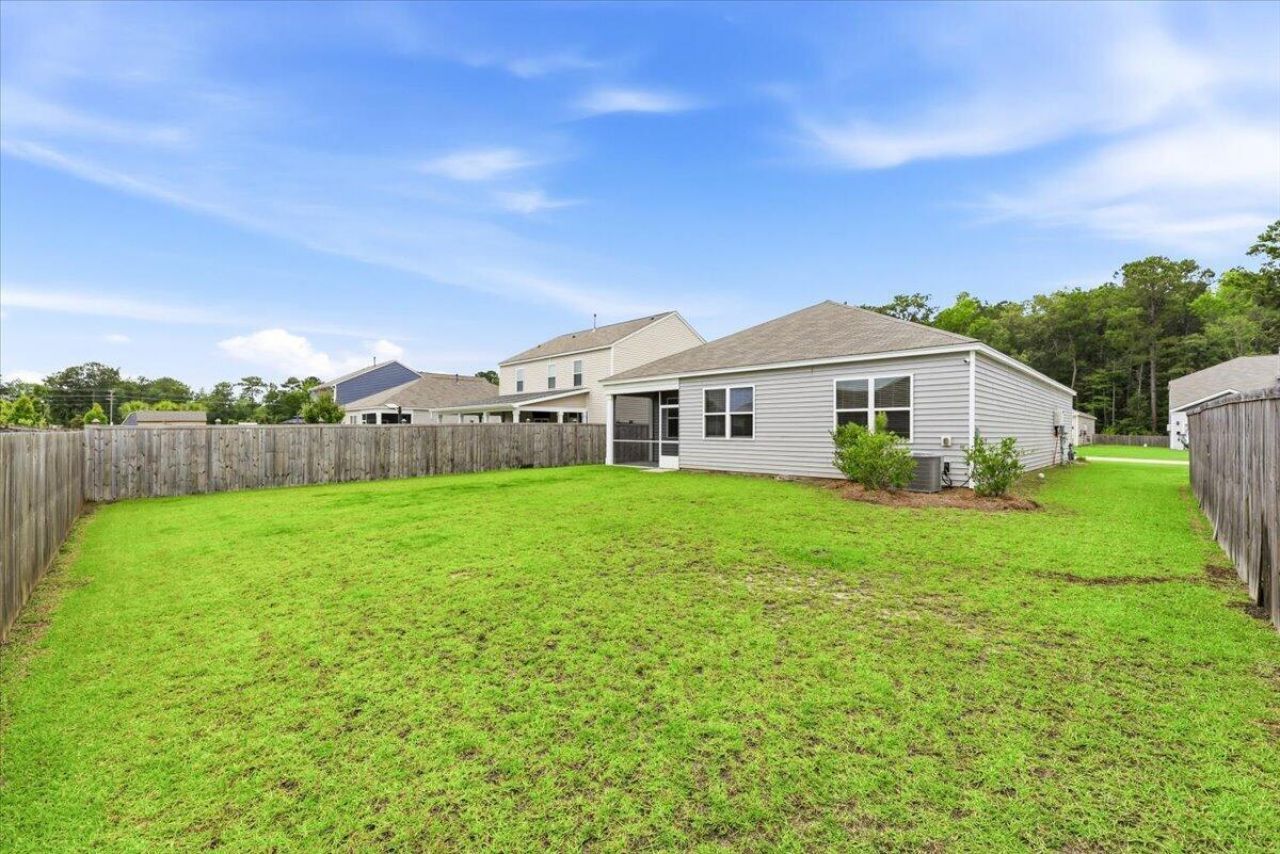 124 Lagoona Drive Photo 25