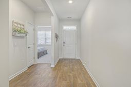 124 Lagoona Drive photo 4
