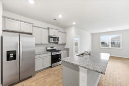 124 Lagoona Drive photo 4