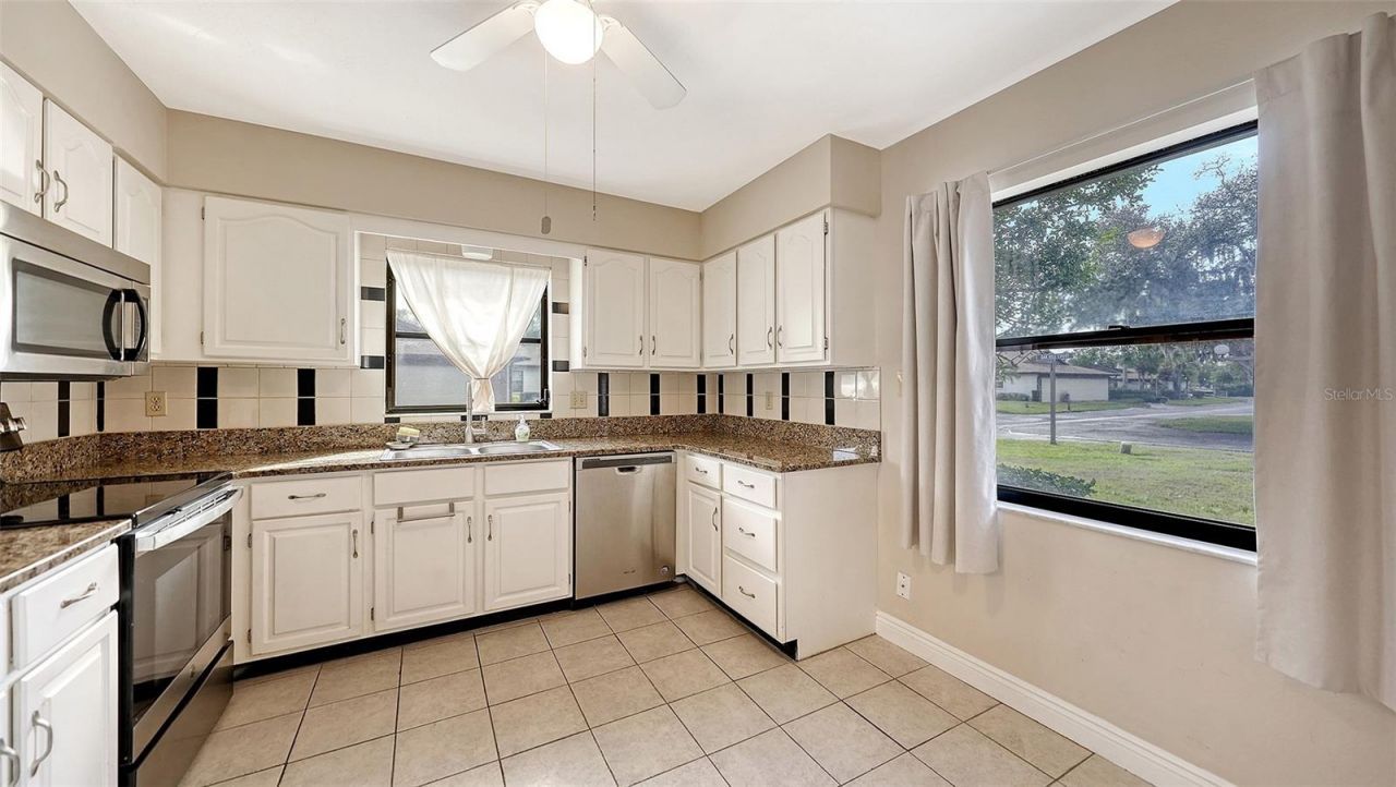 4767 Oak Hill Court, Unit 48, Sarasota, FL 34232 Photo