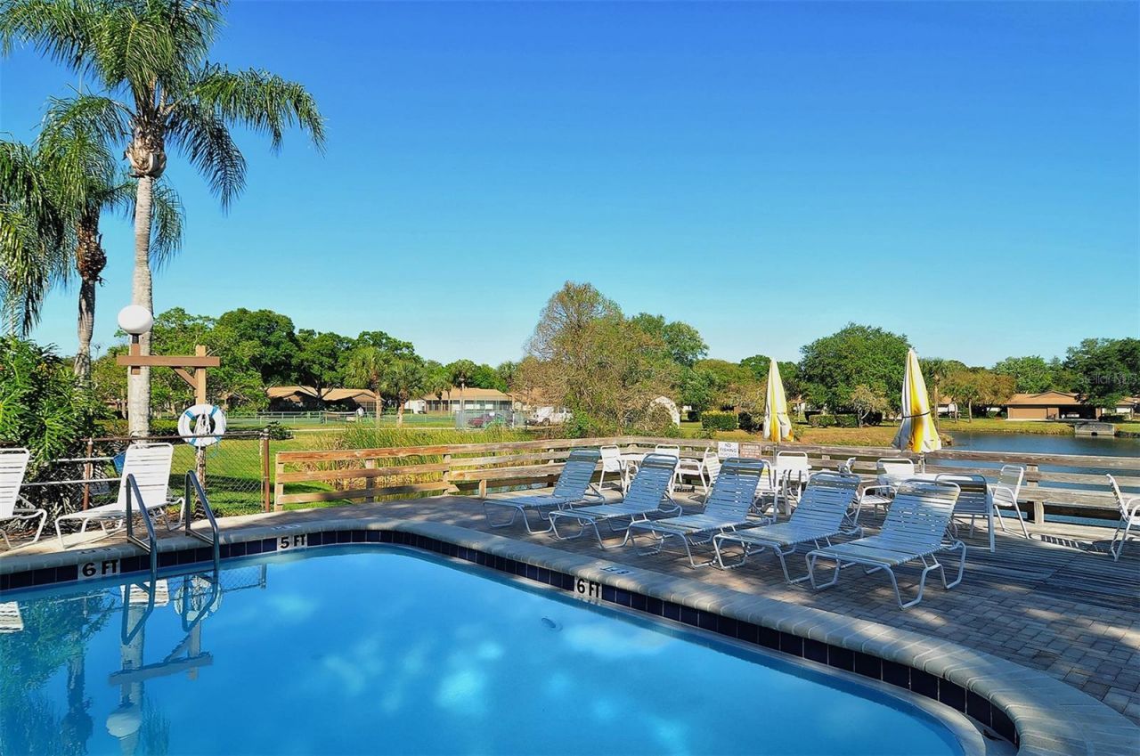 4767 Oak Hill Court, Unit 48, Sarasota, FL 34232 Photo