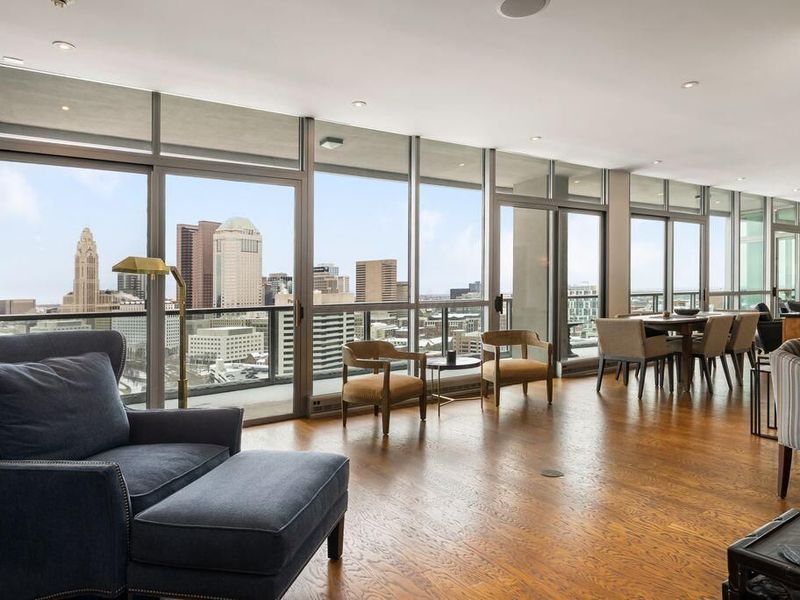 1 Miranova Place, Unit 2200, Columbus, OH 43215 Photo 11