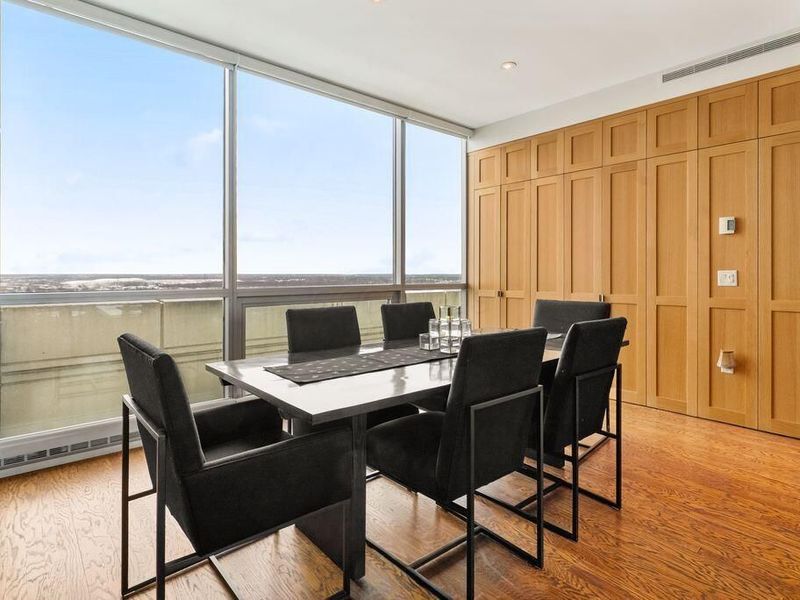 1 Miranova Place, Unit 2200, Columbus, OH 43215 Photo 17