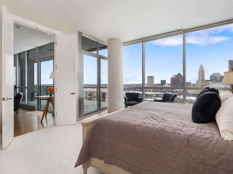 1 Miranova Place, Unit 2200, Columbus, OH 43215 Photo 28