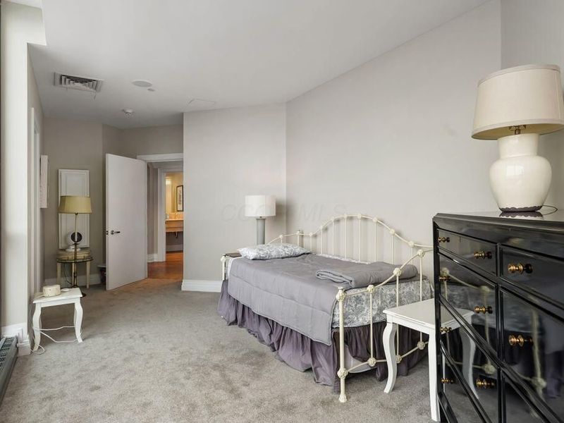 1 Miranova Place, Unit 2200, Columbus, OH 43215 Photo 36