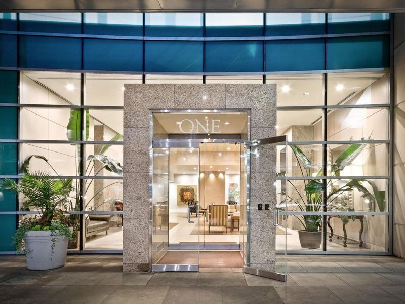 1 Miranova Place, Unit 2200, Columbus, OH 43215 Photo 41