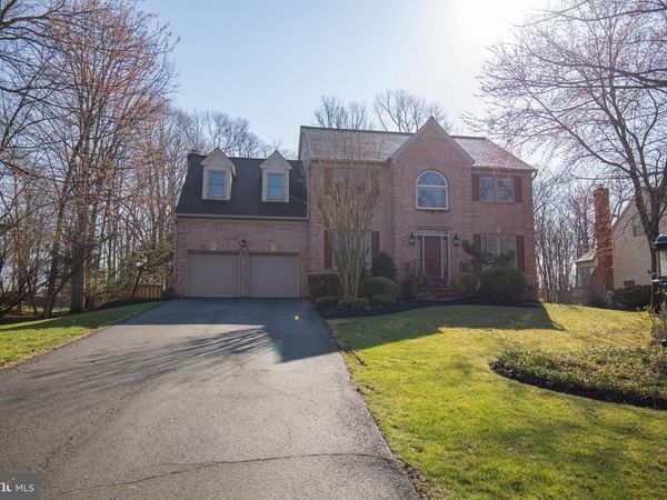 5925 POCOL DRIVE, CLIFTON, VA 20124