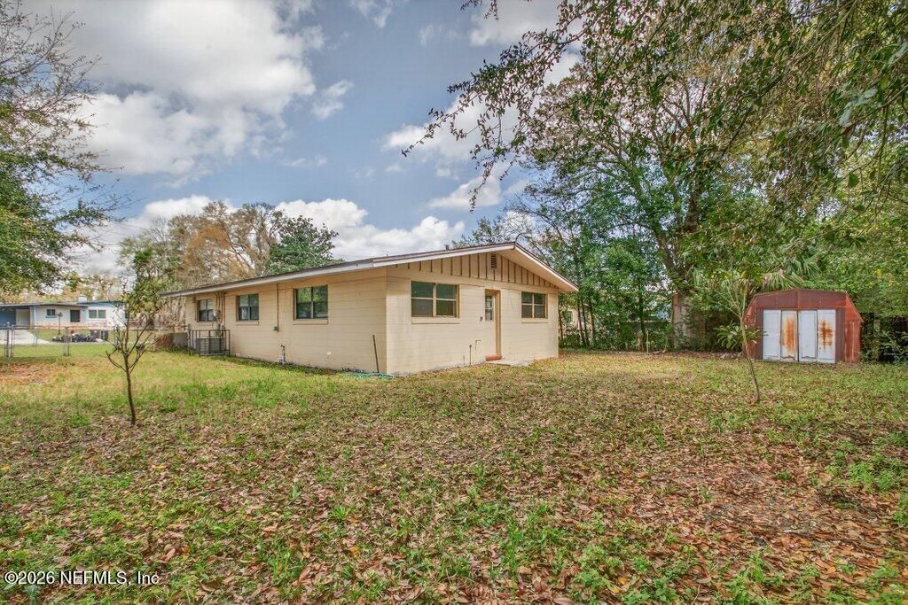 6886 Tom Thumb Drive, Jacksonville, FL 32210 Photo