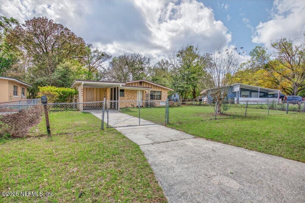 6886 Tom Thumb Drive, Jacksonville, FL 32210 Photo