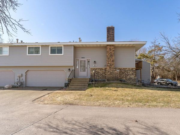 11911 71st Avenue N, Maple Grove, MN 55369