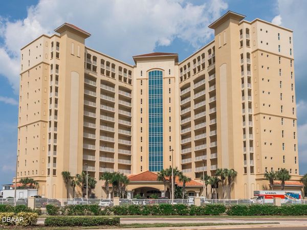 2801 S Ridgewood Avenue, Unit 807, South Daytona, FL 32119