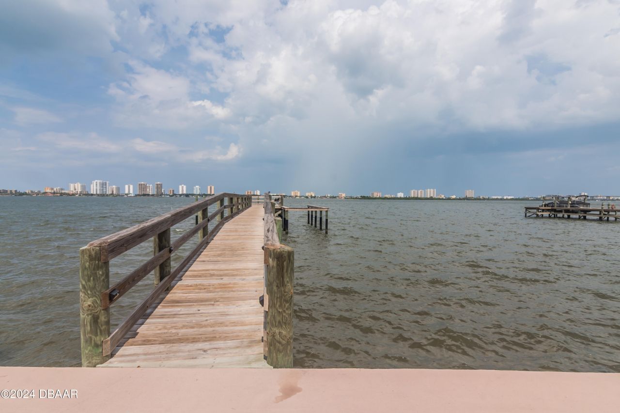 2801 S Ridgewood Avenue, Unit 807, South Daytona, FL 32119 Photo