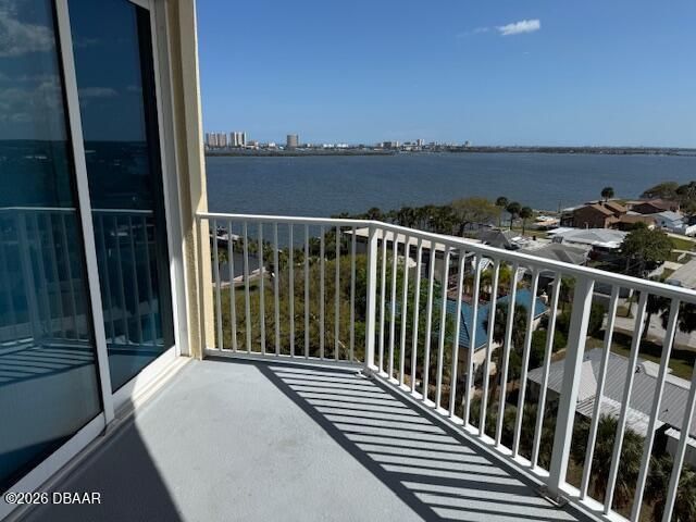 2801 S Ridgewood Avenue, Unit 807, South Daytona, FL 32119 Photo
