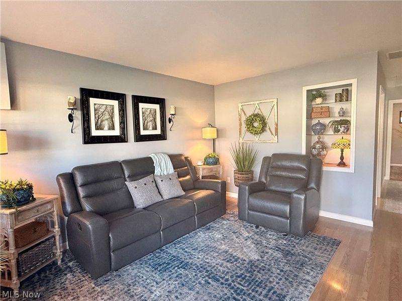 817 Boston Avenue, Elyria, OH 44035 Photo 14