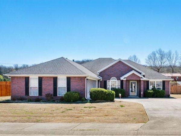 631 W Landy Place, Fayetteville, AR 72701