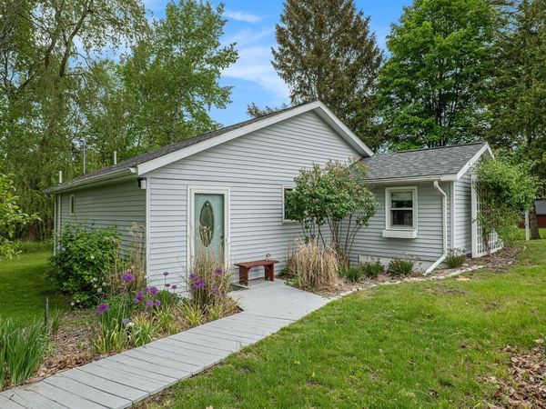 8808 E Pierce Road, Hesperia, MI 49421