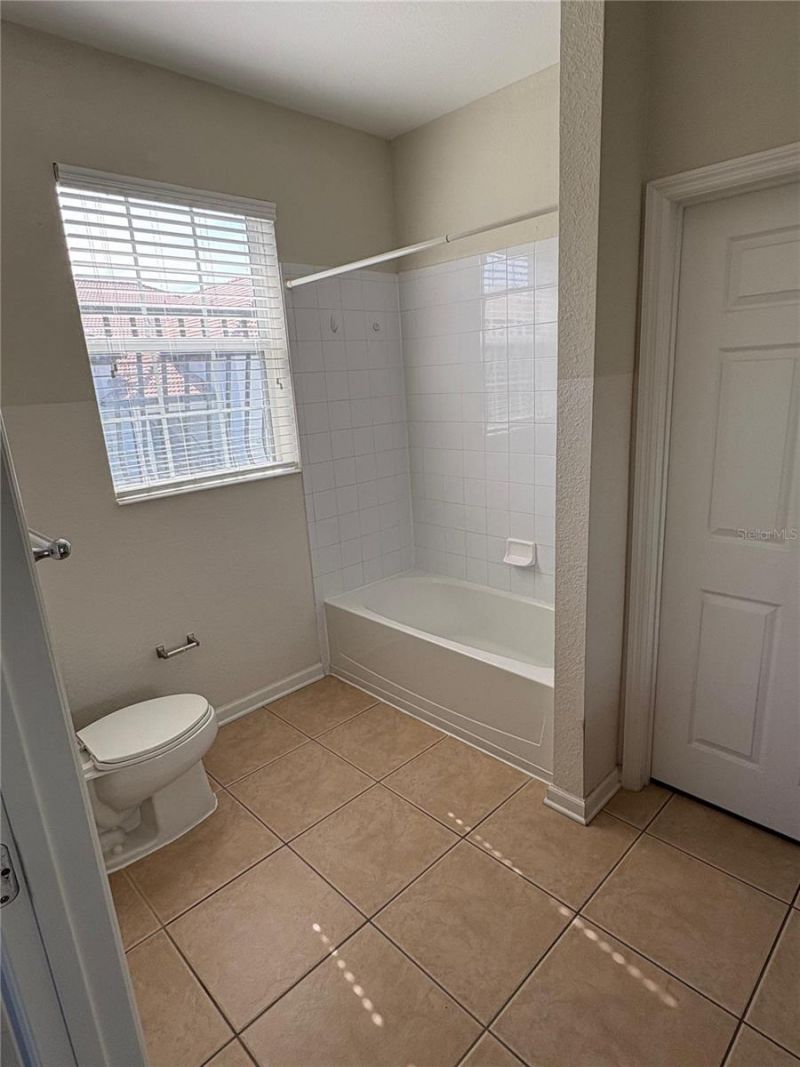 4102 Breakview Drive , Unit 40103, Orlando, FL 32819 Photo