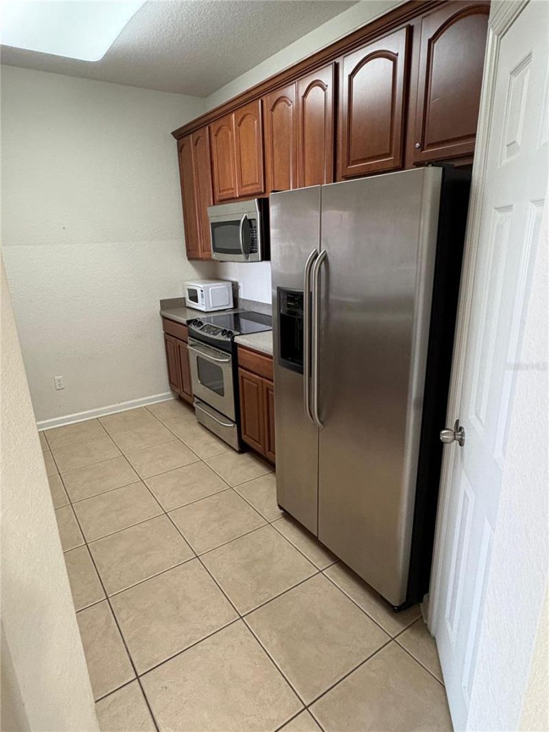 4102 Breakview Drive , Unit 40103, Orlando, FL 32819 Photo