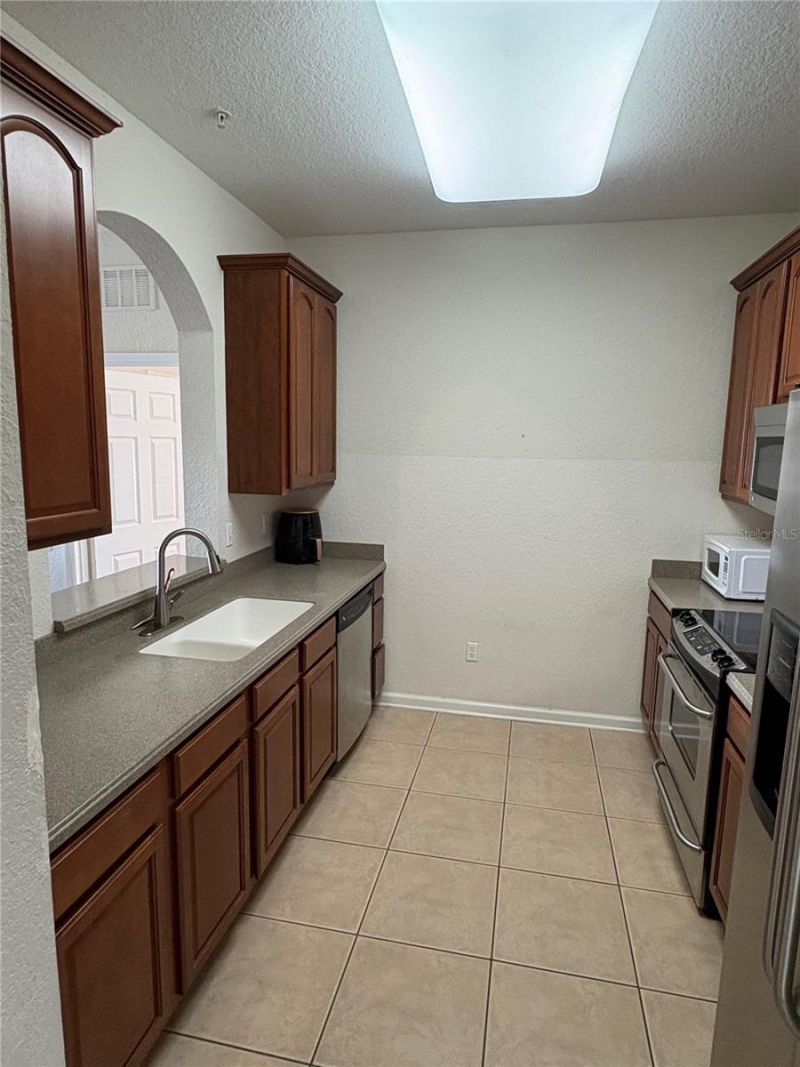 4102 Breakview Drive , Unit 40103, Orlando, FL 32819 Photo