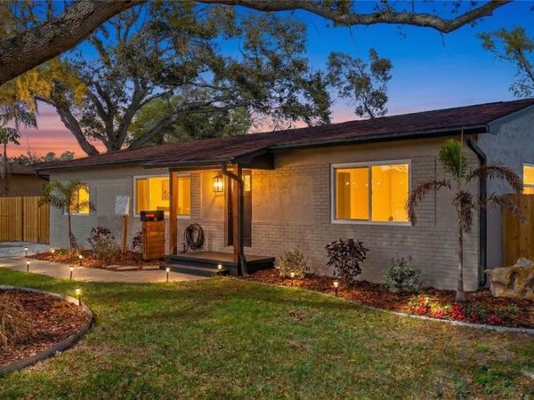 2335 MURILLA WAY S, ST PETERSBURG, FL 33712