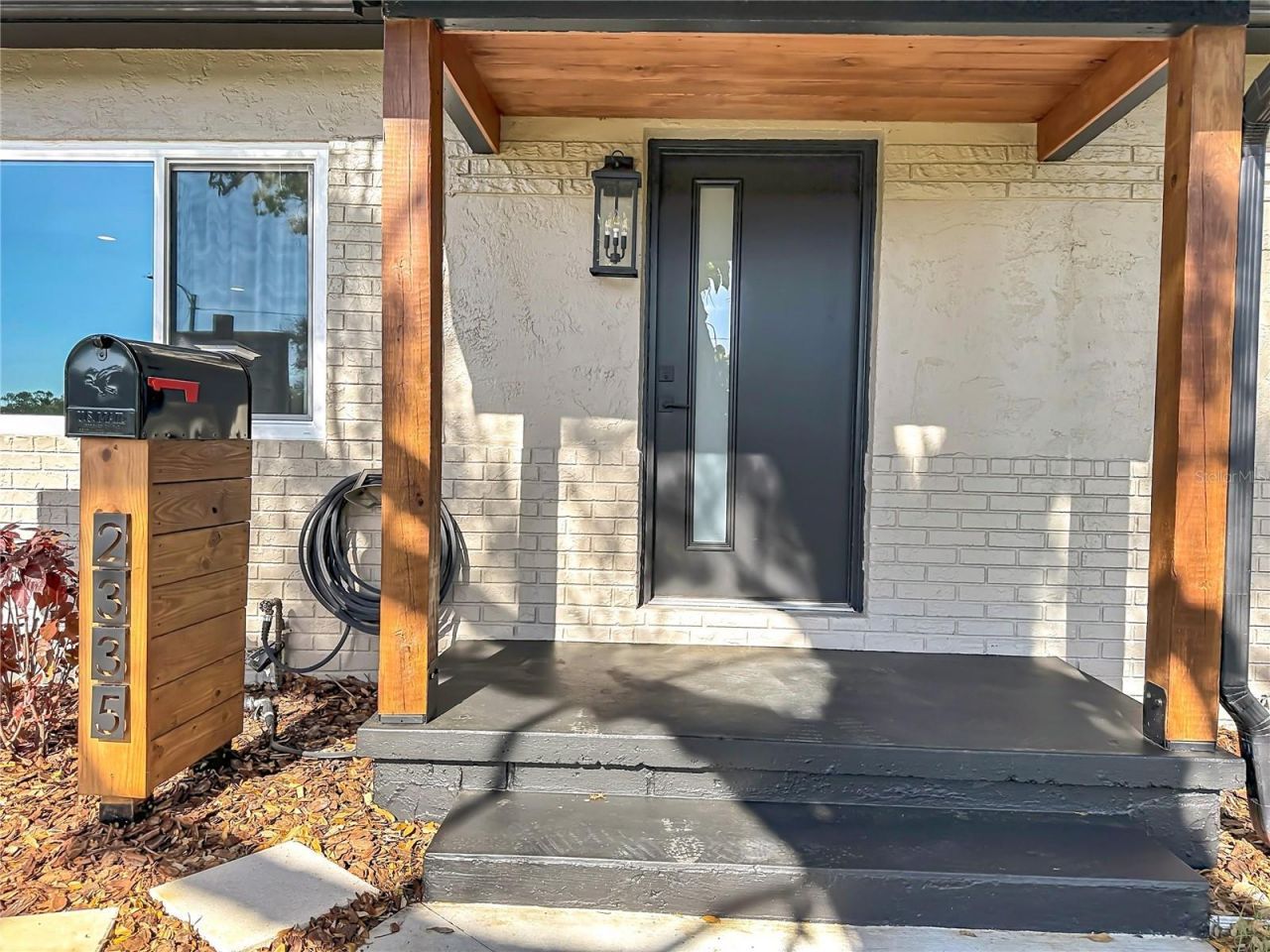 2335 Murilla Way S, Saint Petersburg, FL 33712 Photo