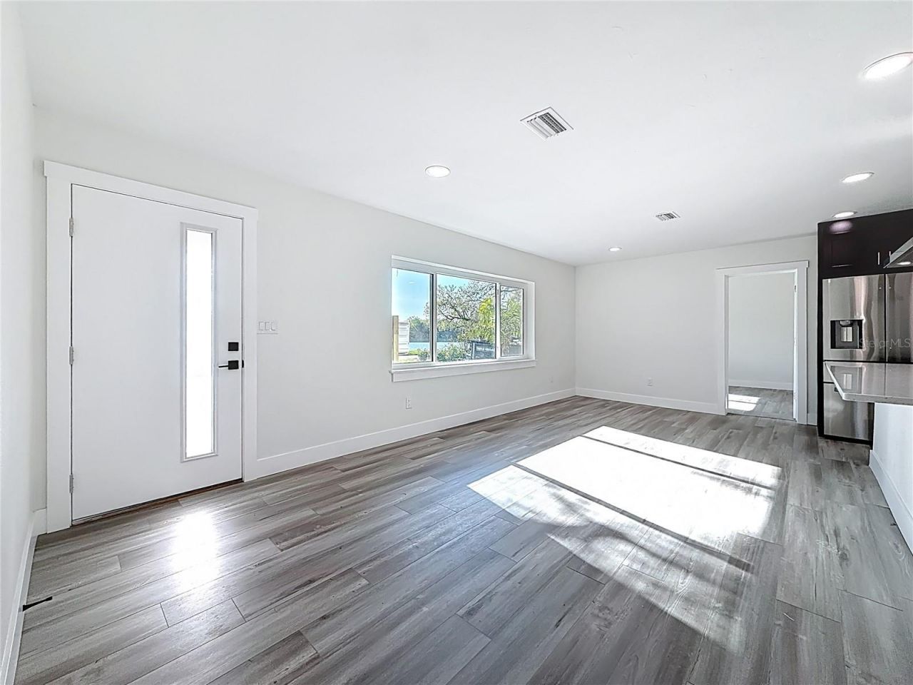 2335 Murilla Way S, Saint Petersburg, FL 33712 Photo