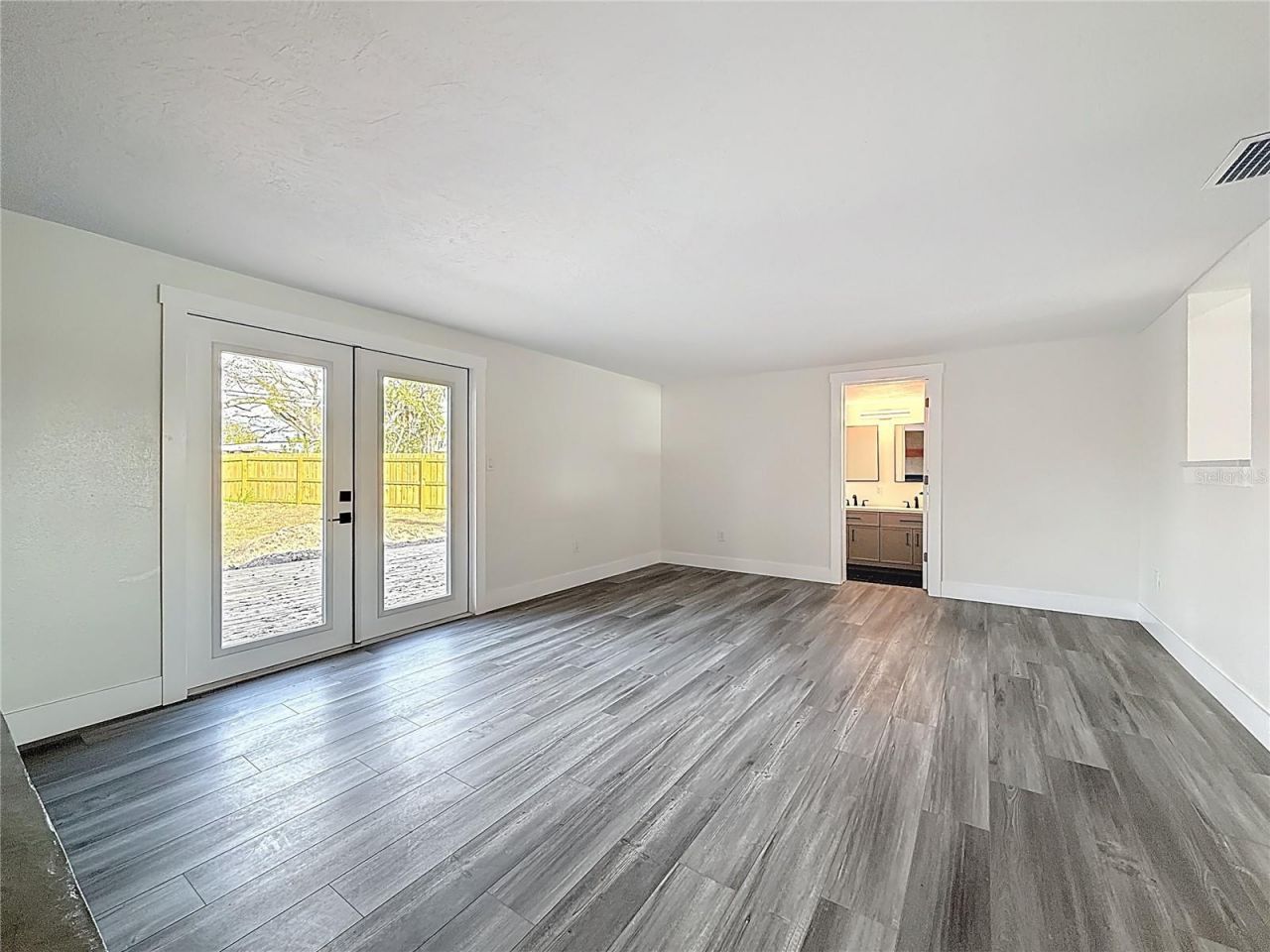 2335 Murilla Way S, Saint Petersburg, FL 33712 Photo