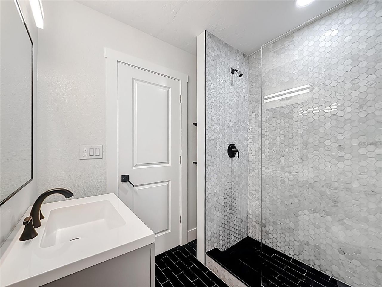 2335 Murilla Way S, Saint Petersburg, FL 33712 Photo